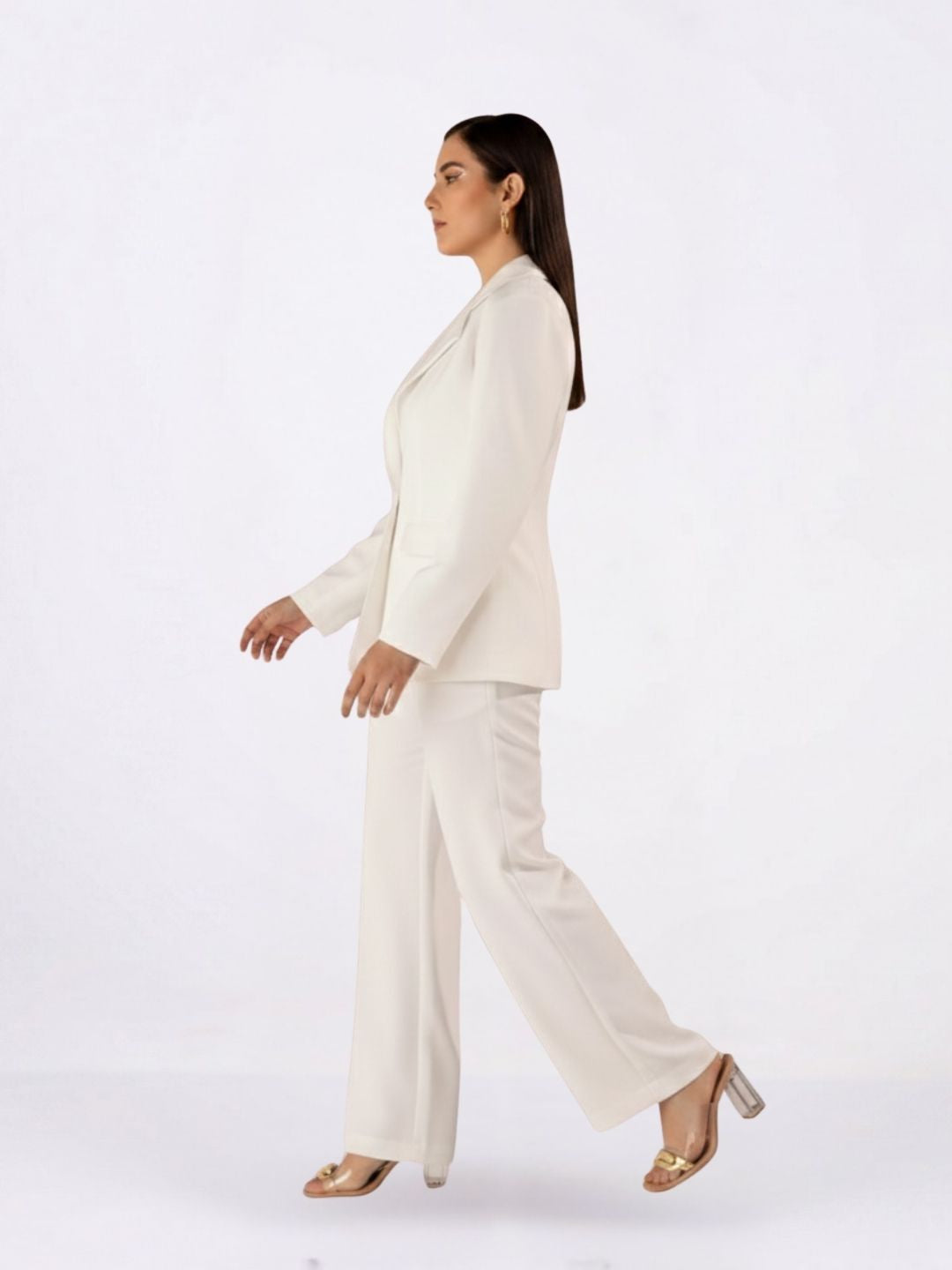 Women White Single breasted Stretch Formal Pant Suit