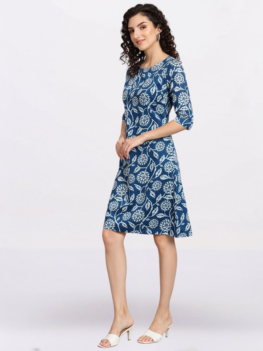 Women Blue Floral Printed A-Line Dress
