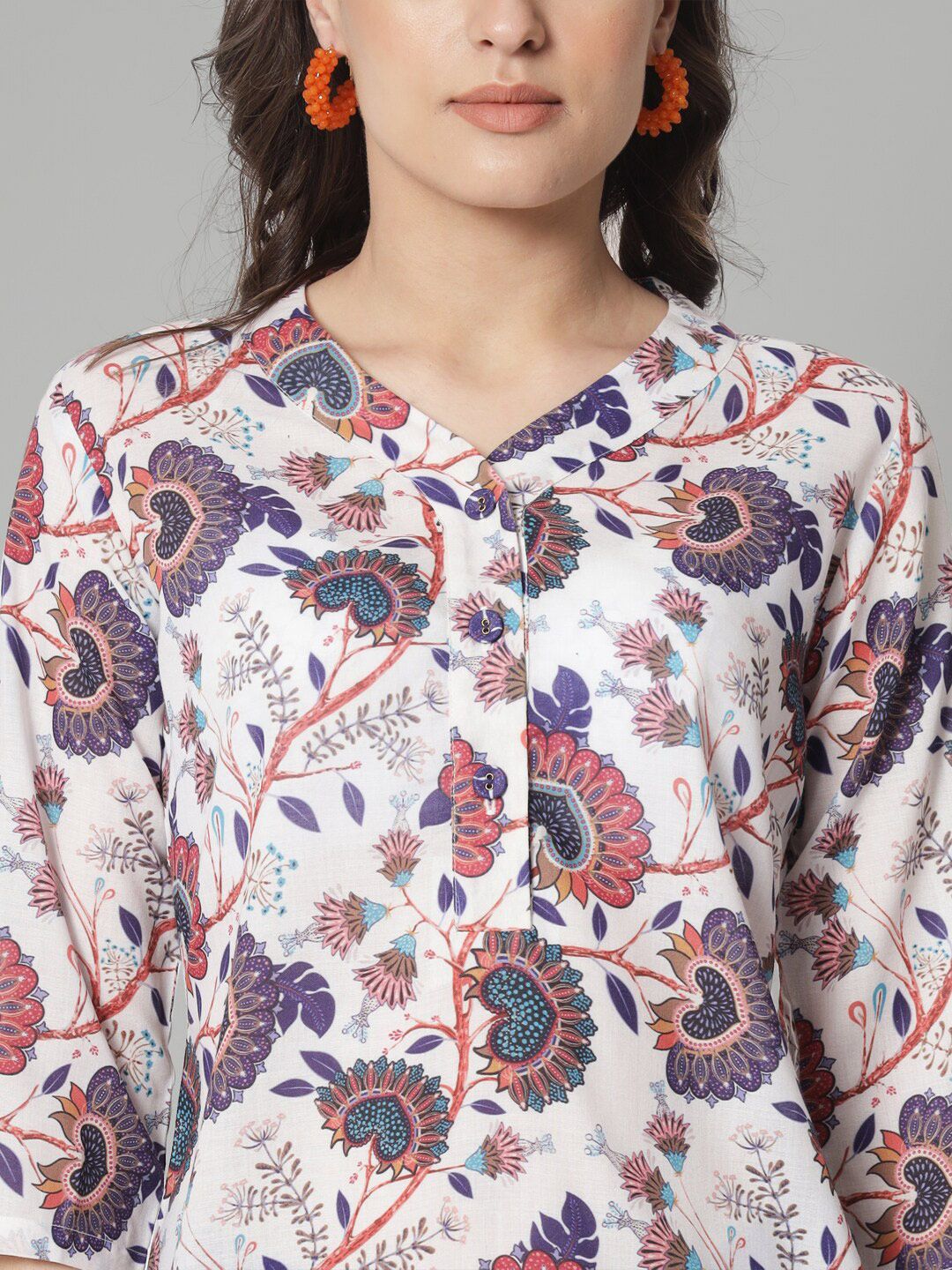 Chic V-Neck Floral Printed Top