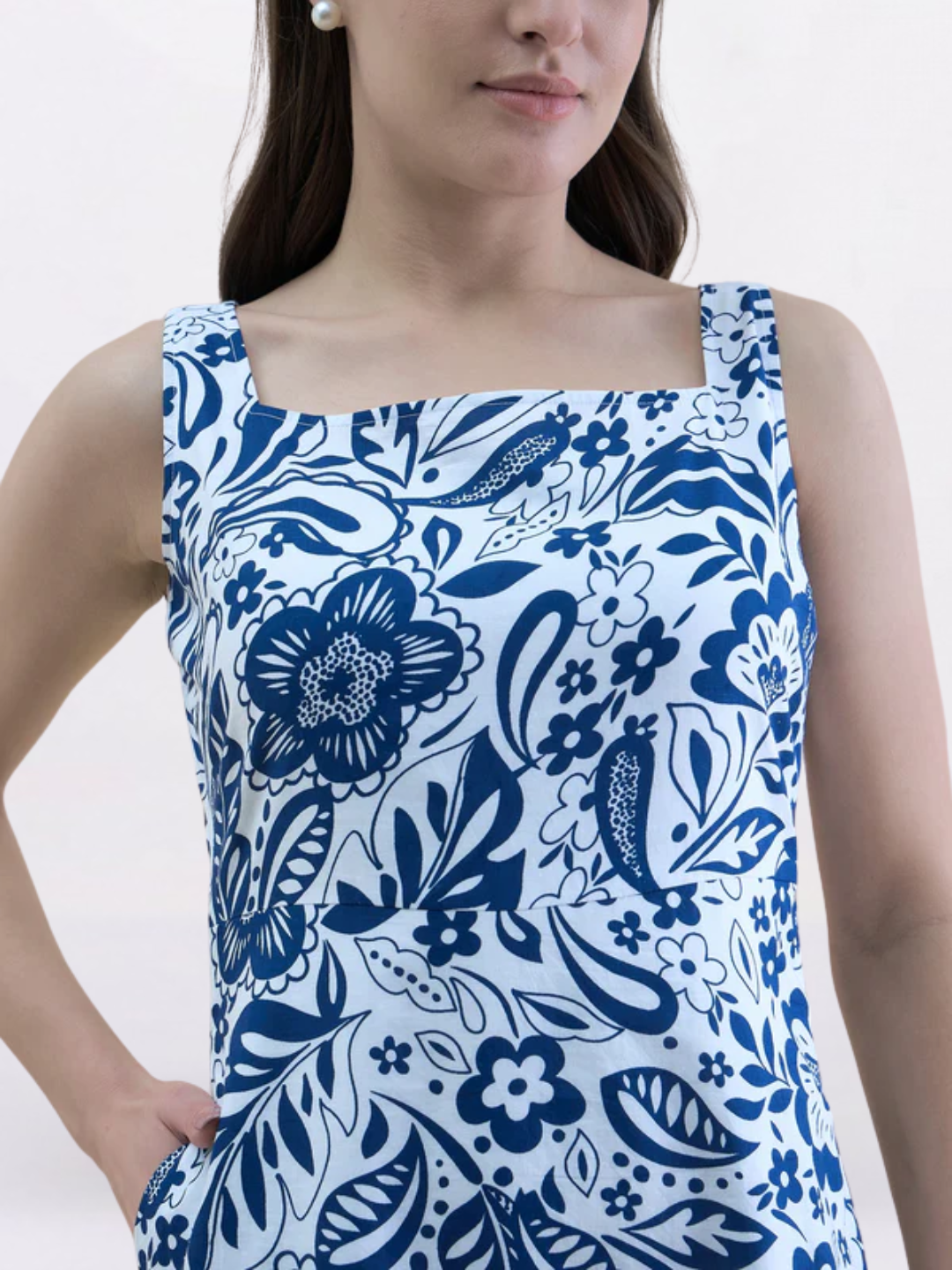 Women Blue-White floral print midi dress
