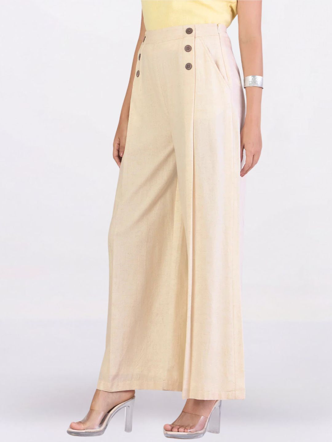 Women Off White Textured Comfort Loose Fit High-Rise Easy Wash Pleated Wide Leg Trousers
