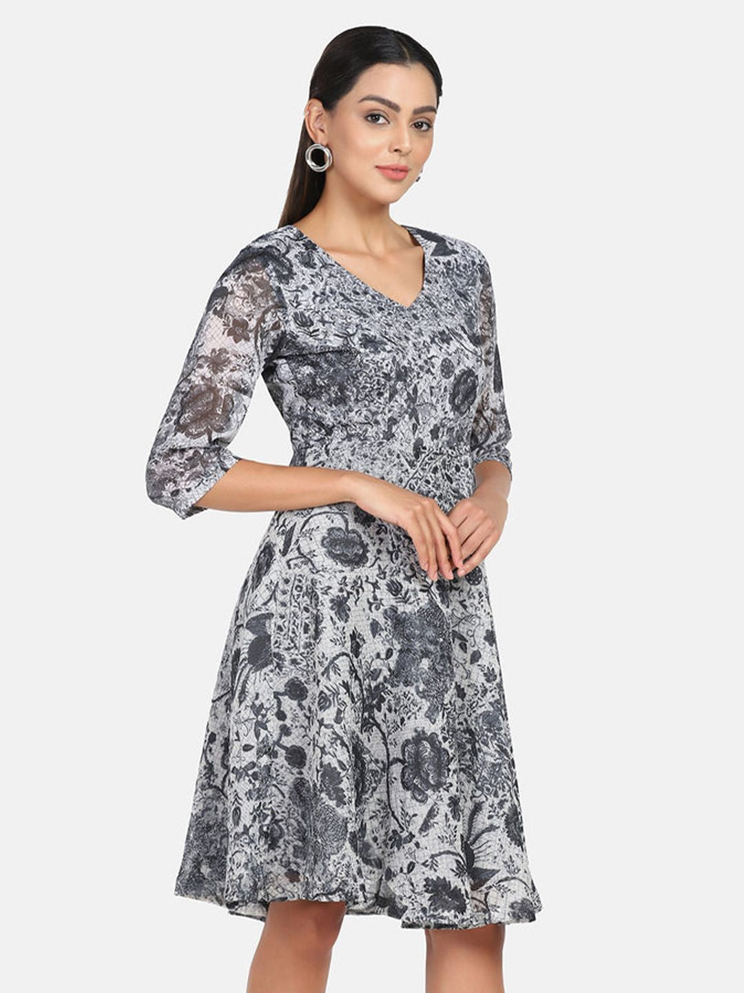 Abstract Print Outdoor Dress - Grey and White