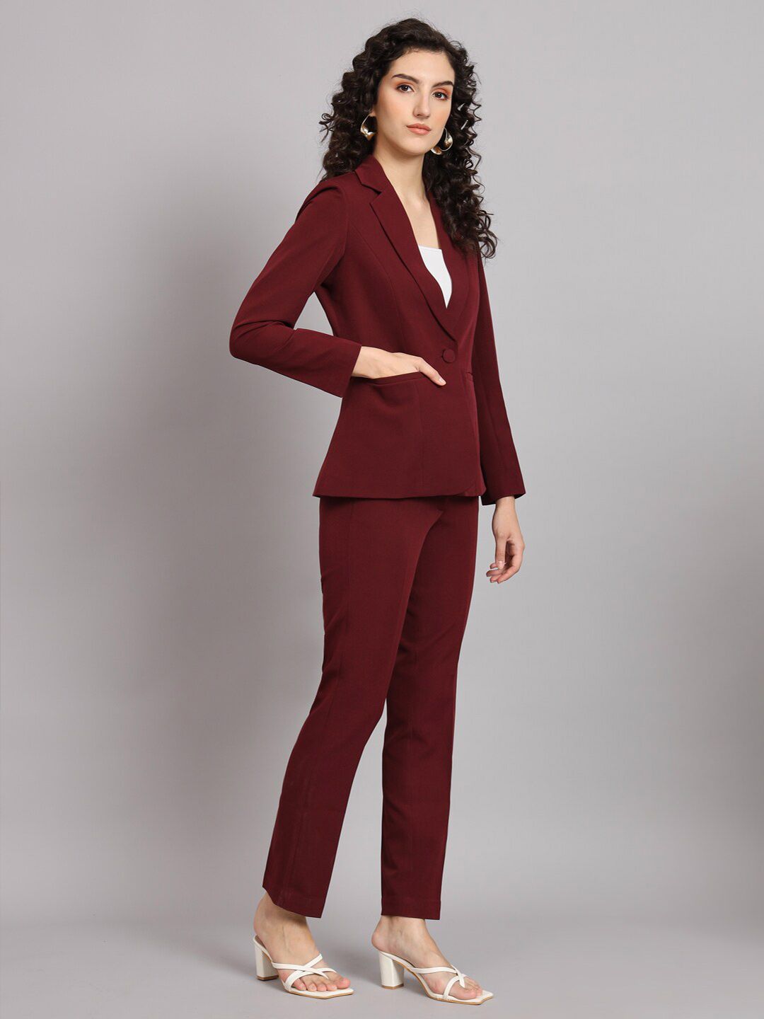 Women Single-Breasted Blazer and Trousers