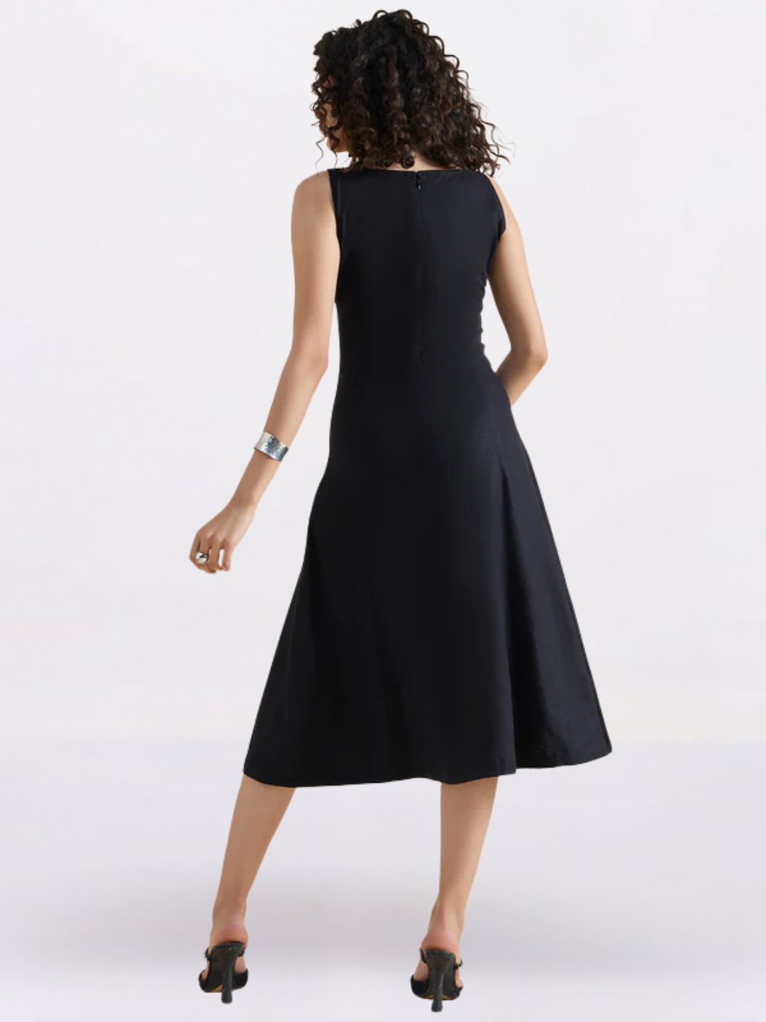 Women Black Sweetheart-Neck Stretch Midi Dress