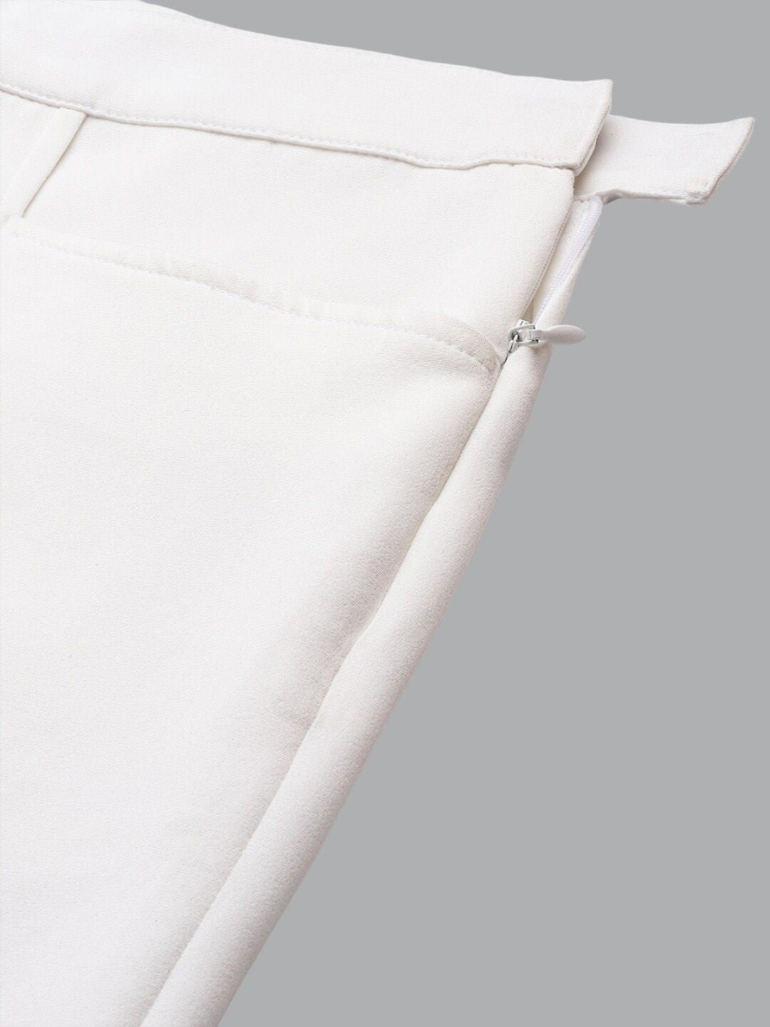 Women Classic Regular Fit Mid-Rise Parallel Trousers