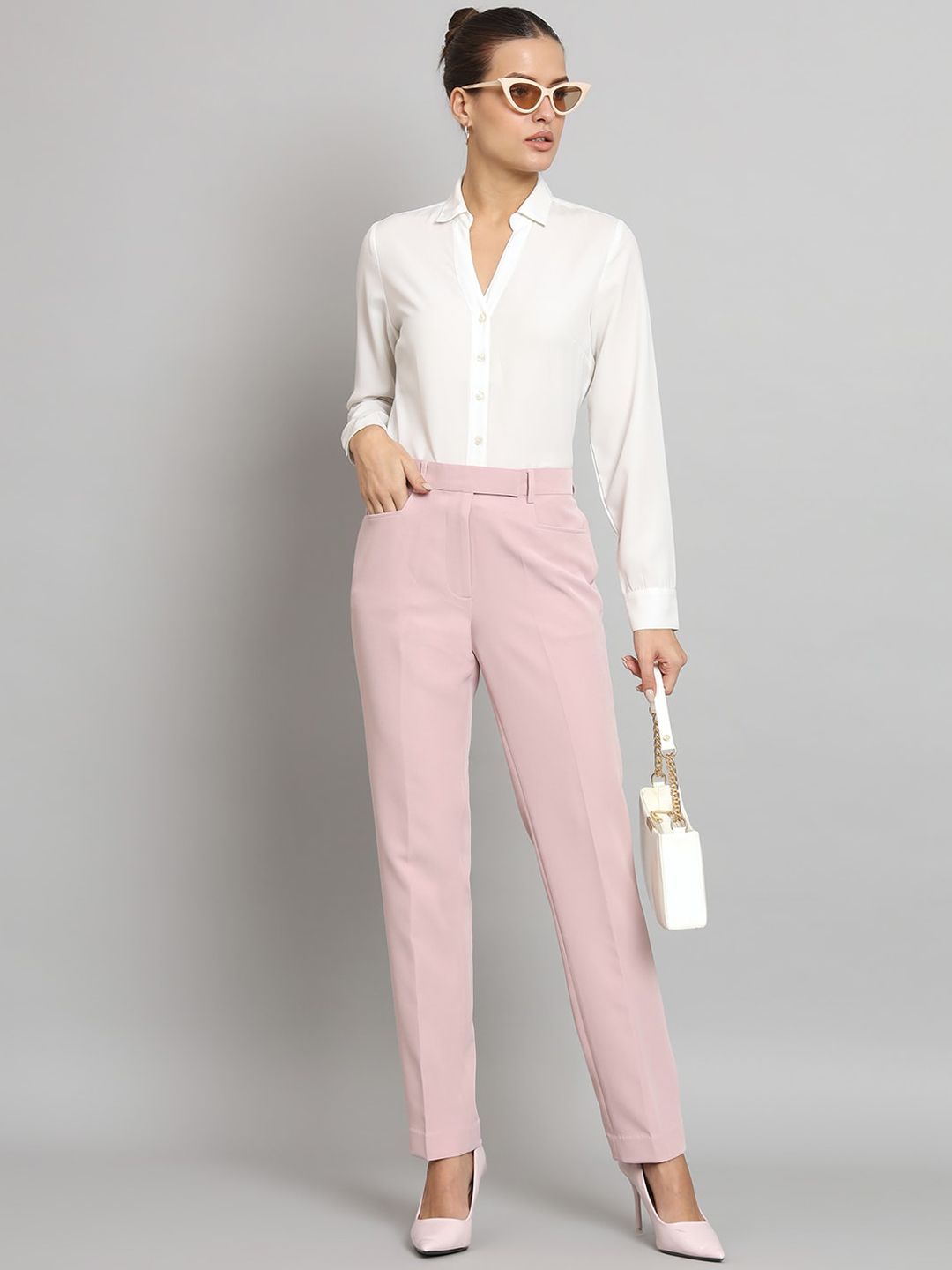 Women Relaxed Regular Fit Mid-Rise Cigarette Trousers