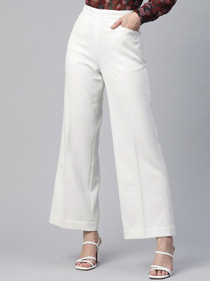 Women Classic Regular Fit Mid-Rise Parallel Trousers