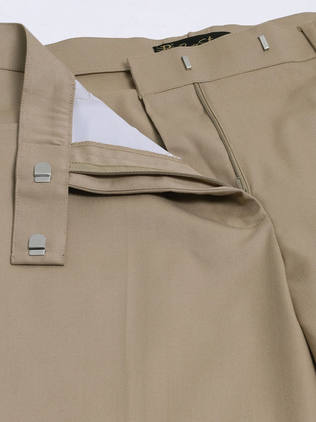Women Relaxed Regular Fit Mid-Rise Chinos Trousers