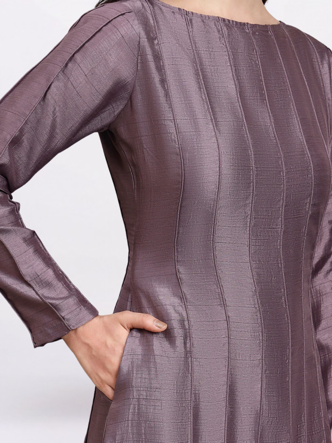 Women Elegant Mauve Structured Dress