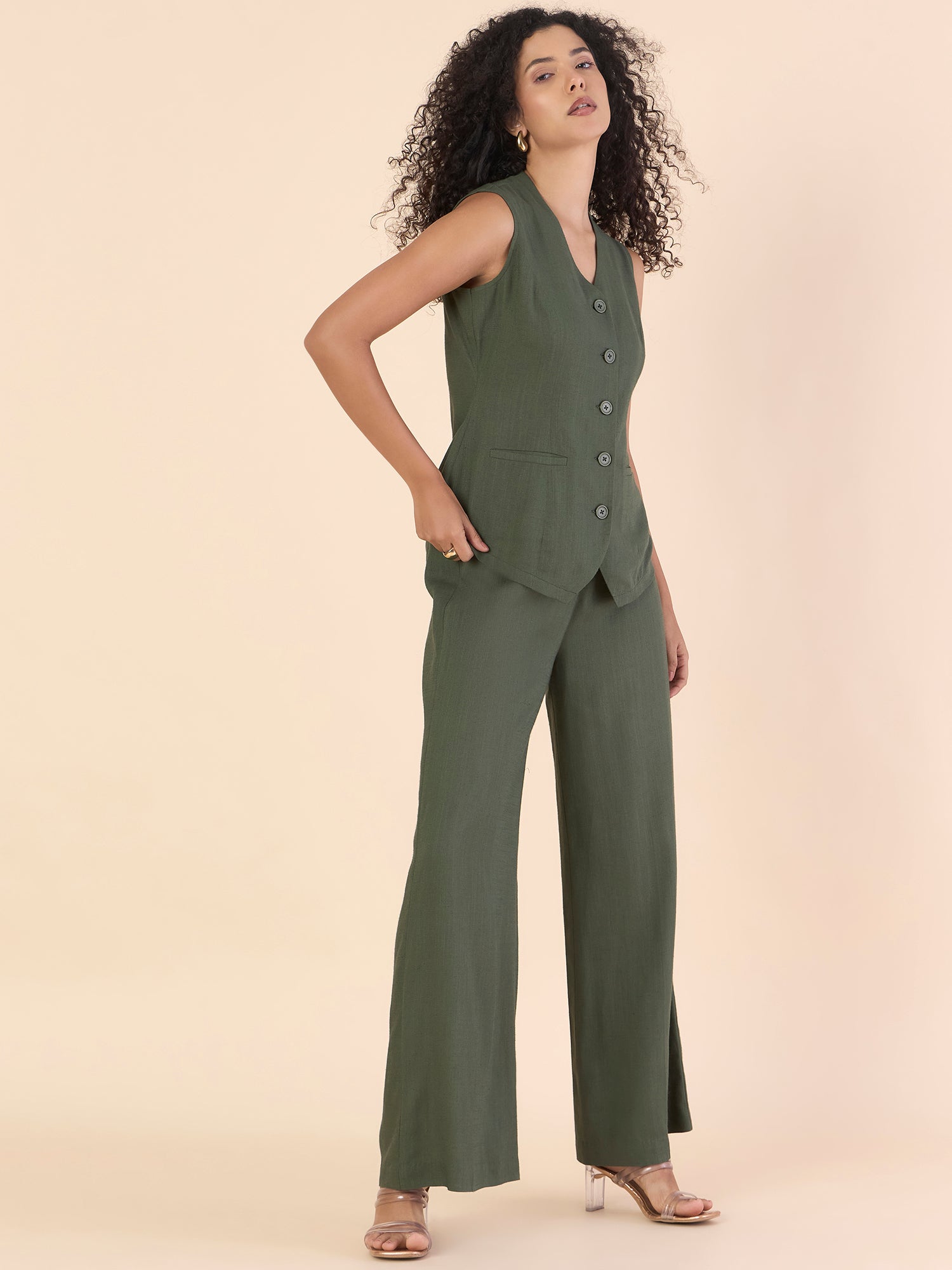 Olive Viscose-linen V-neck sleeveless vest With Straight fit co-ords