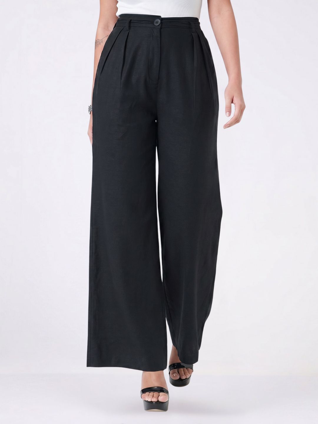 Women Black Stretch High Rise Pleated Trouser
