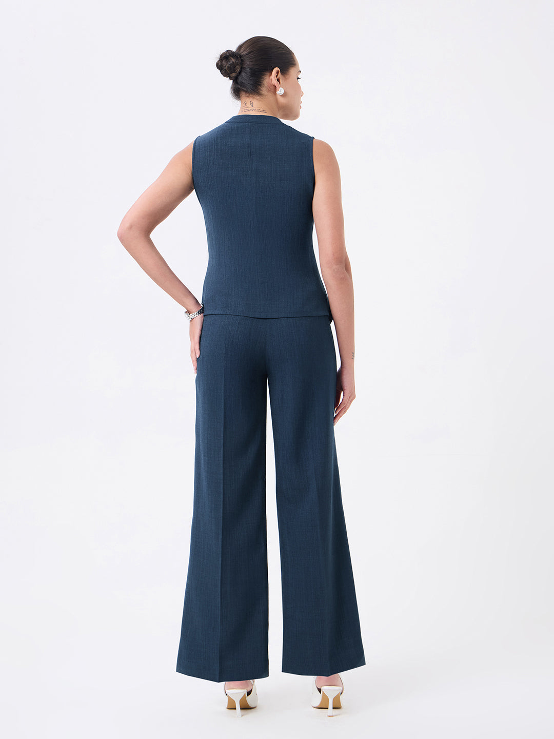 Women Navy Blue Sleeveless Co-ords