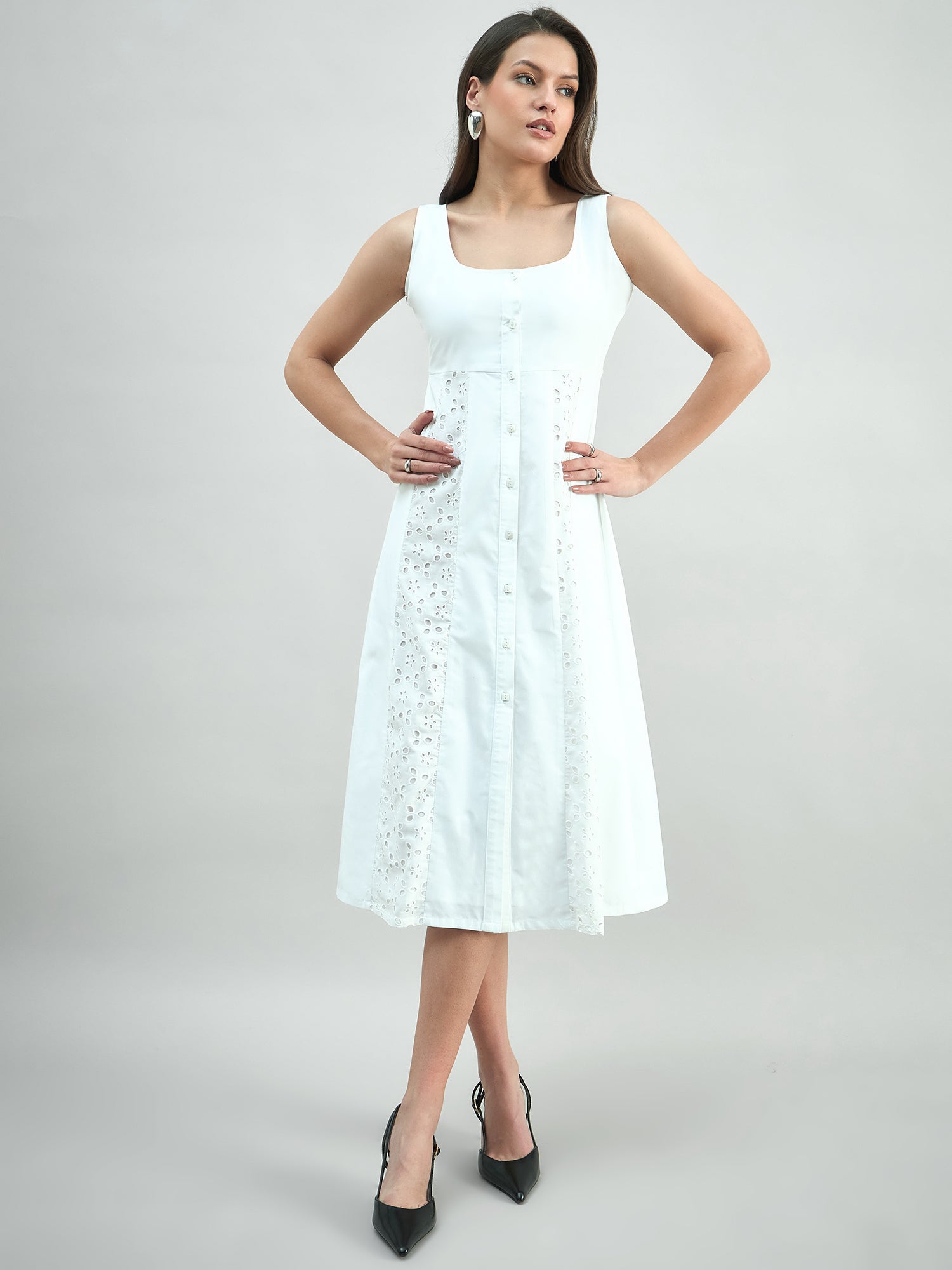 Elegant White Sleeveless Patchwork Panel In Cotton Schiffli