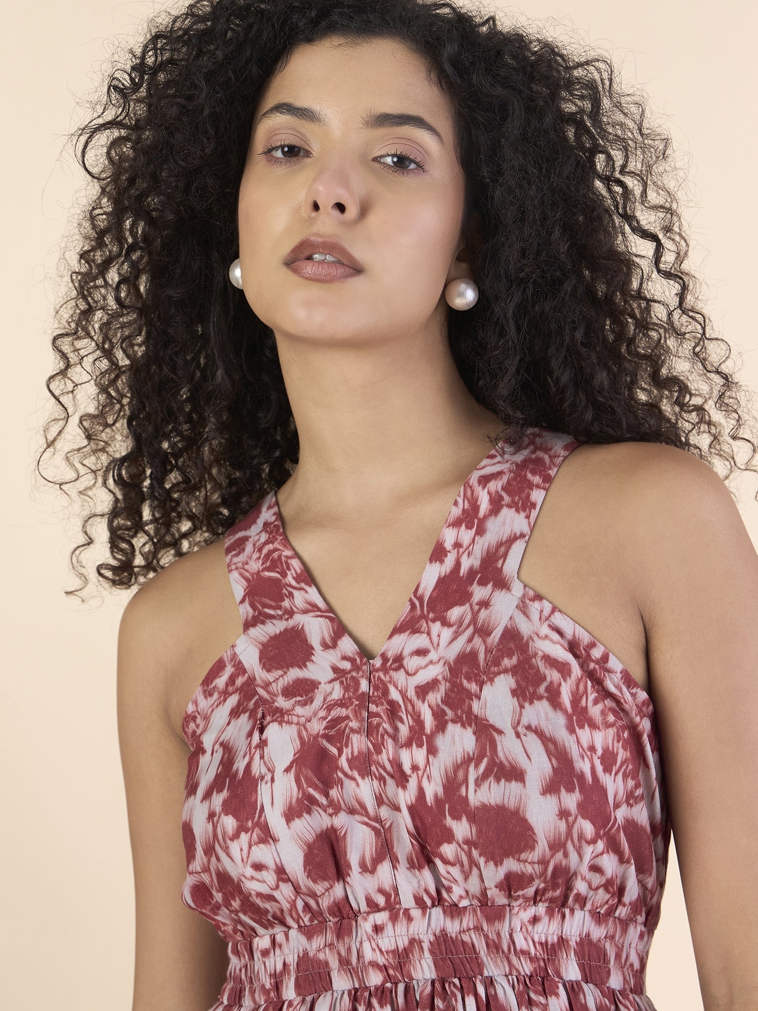 Chic Vintage Floral Printed Elasticated Midi Dress With Halter Neck Details