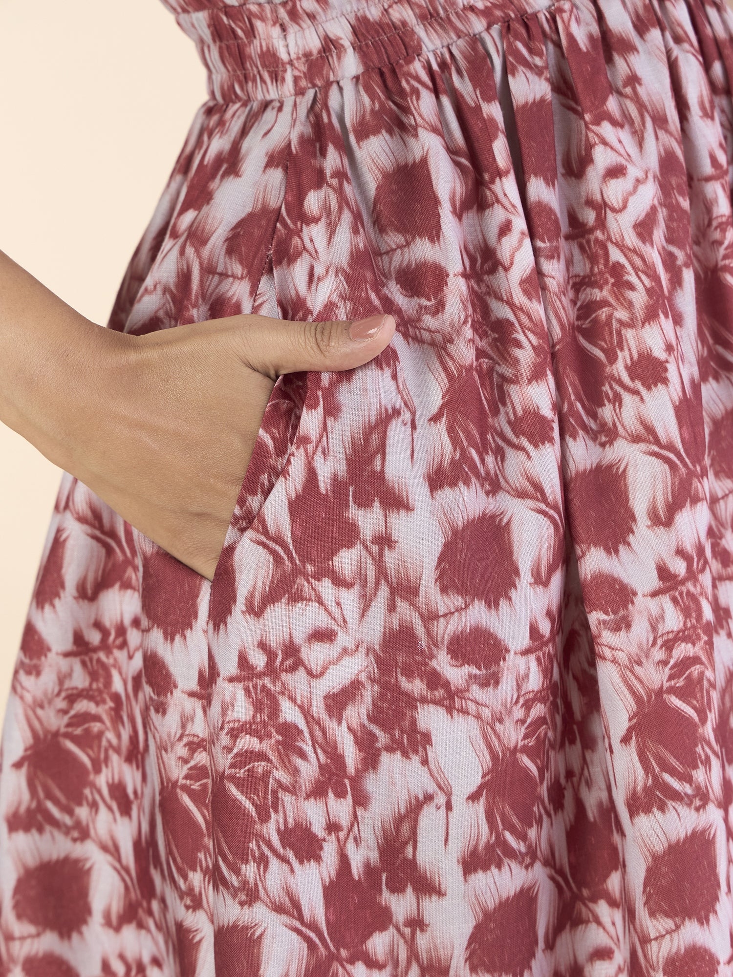 Chic Vintage Floral Printed Elasticated Midi Dress With Halter Neck Details