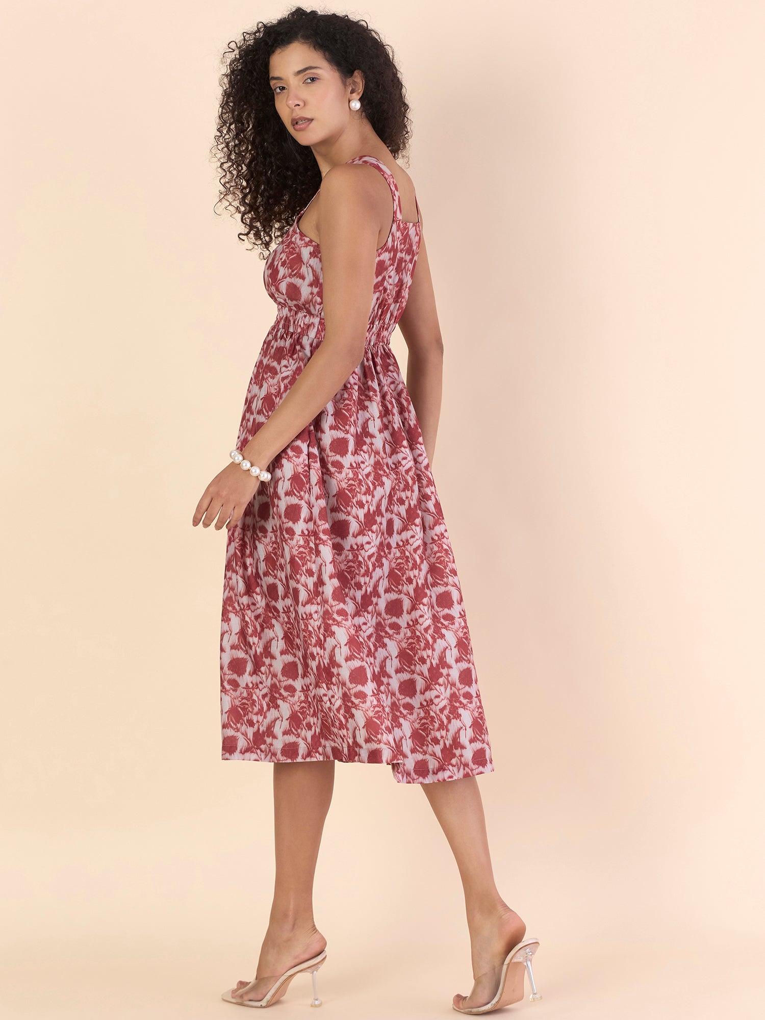 Chic Vintage Floral Printed Elasticated Midi Dress With Halter Neck Details
