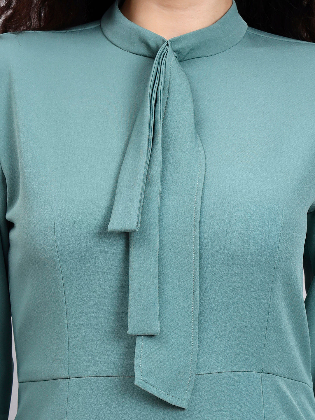 Comfortable Sage Green Pencil Dress with High Neck and Stretch Fabric