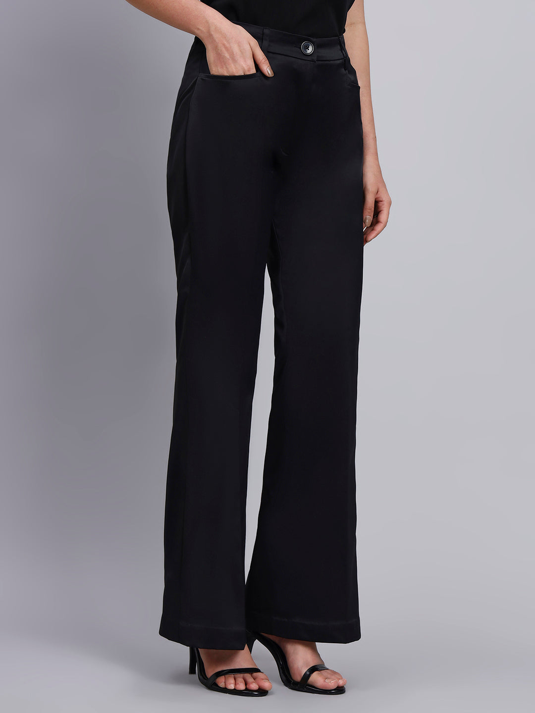 Silver Satin Blazer-set with Black Trim Detailing