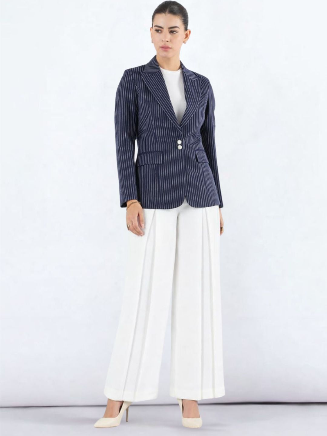 Women Striped Single-Breasted Blazer Paired With Classic Straight Fit High-Rise Pleated Trousers