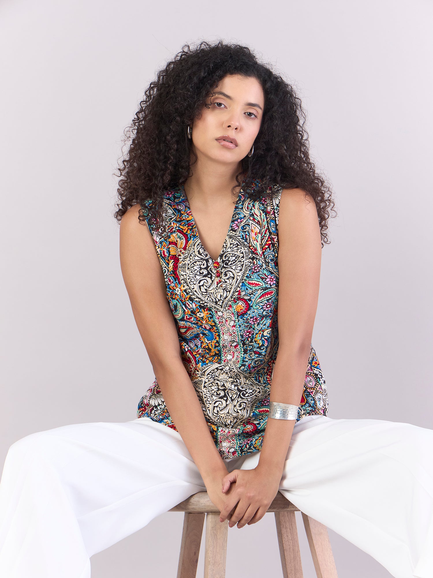 Women Modern Casual Floral Rayon Top With Pleated Details