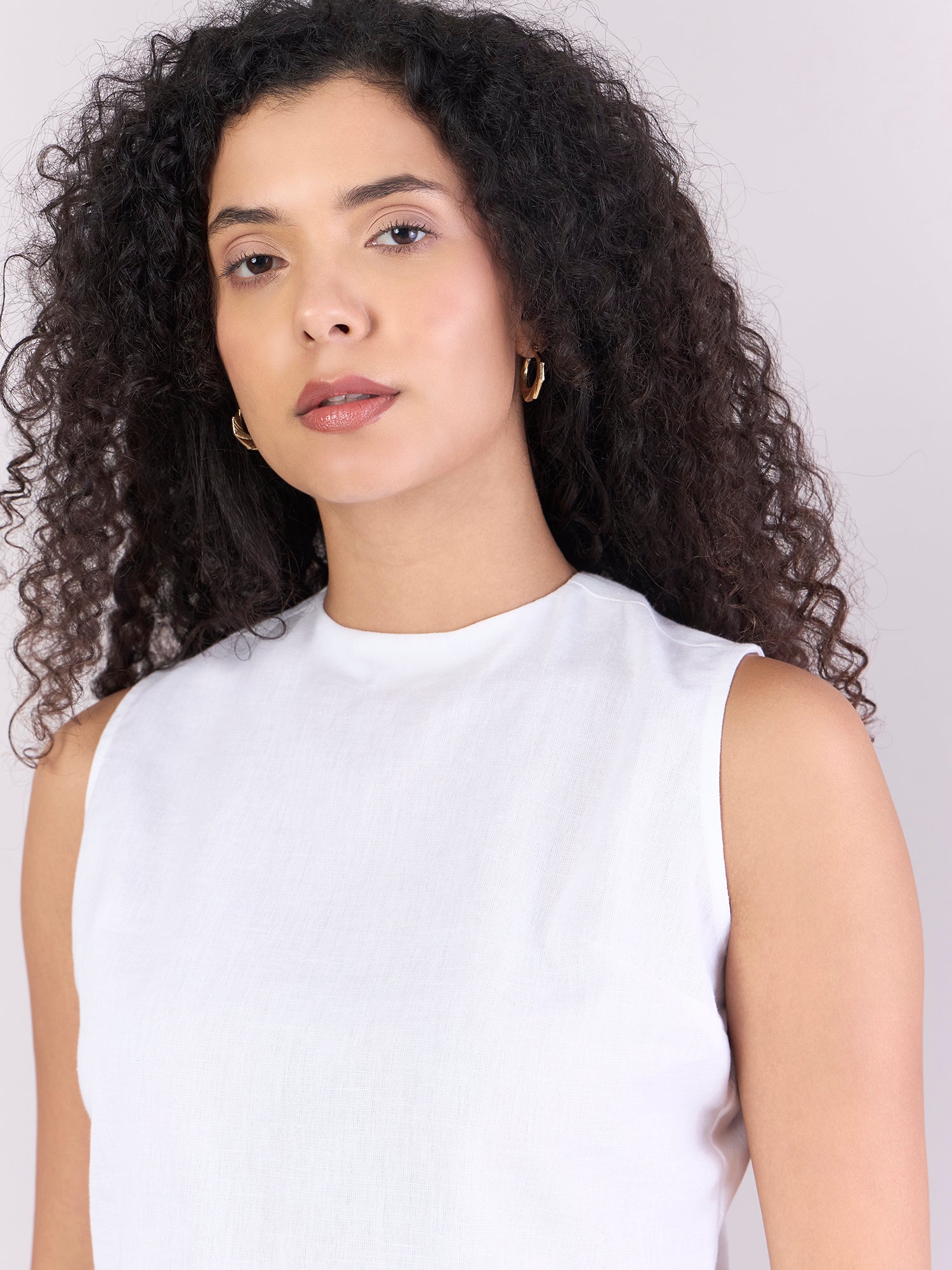 Women Cotton Breezy Tank Top With Back Keyhole Detailing