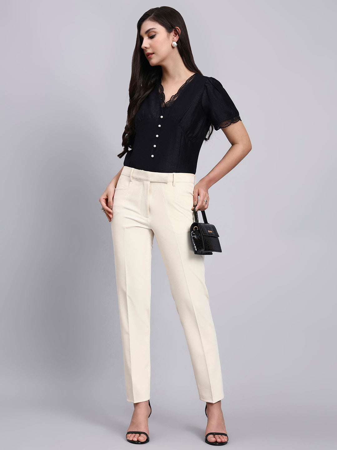 Women Modern Puff Sleeve Top With Pearl Button