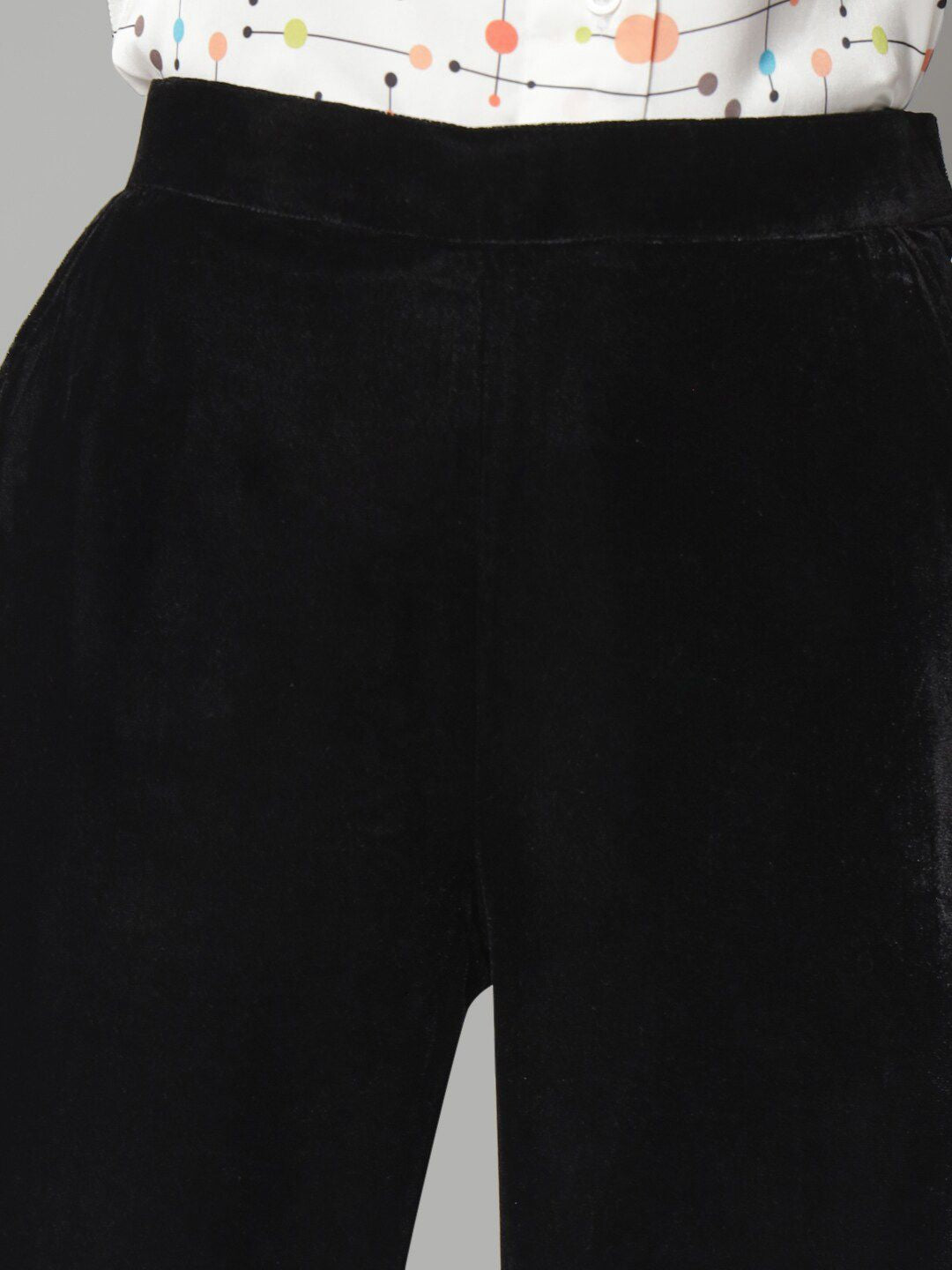 Women Tailored Relaxed Fit Mid Rise Flat Front Parallel Trousers