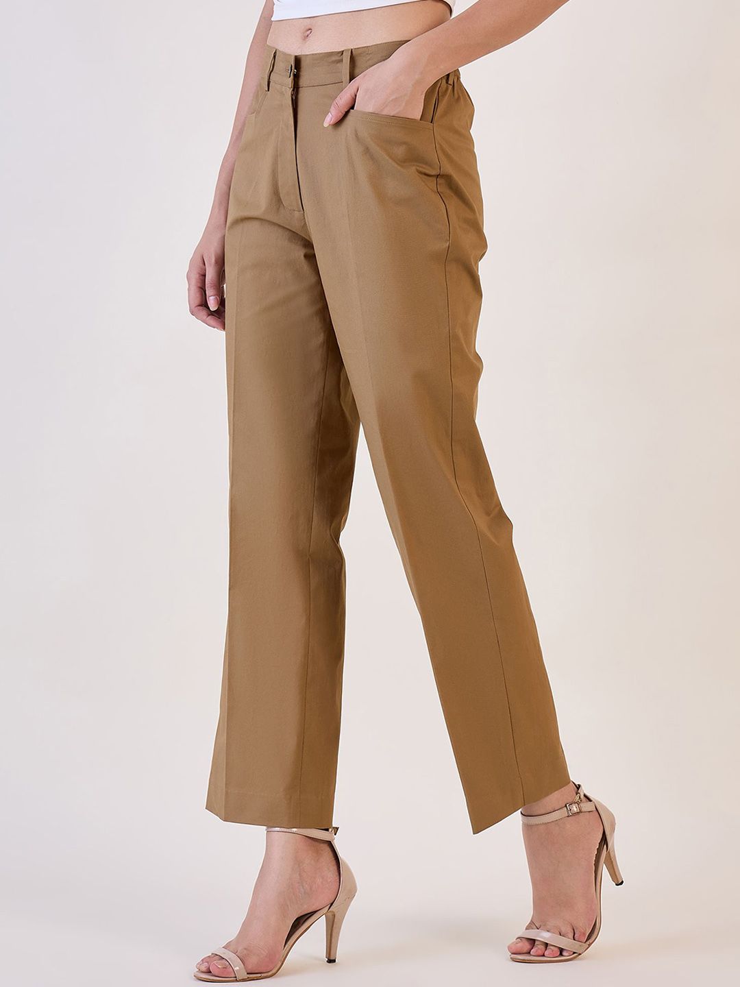 Women Relaxed Straight Fit High-Rise Trousers