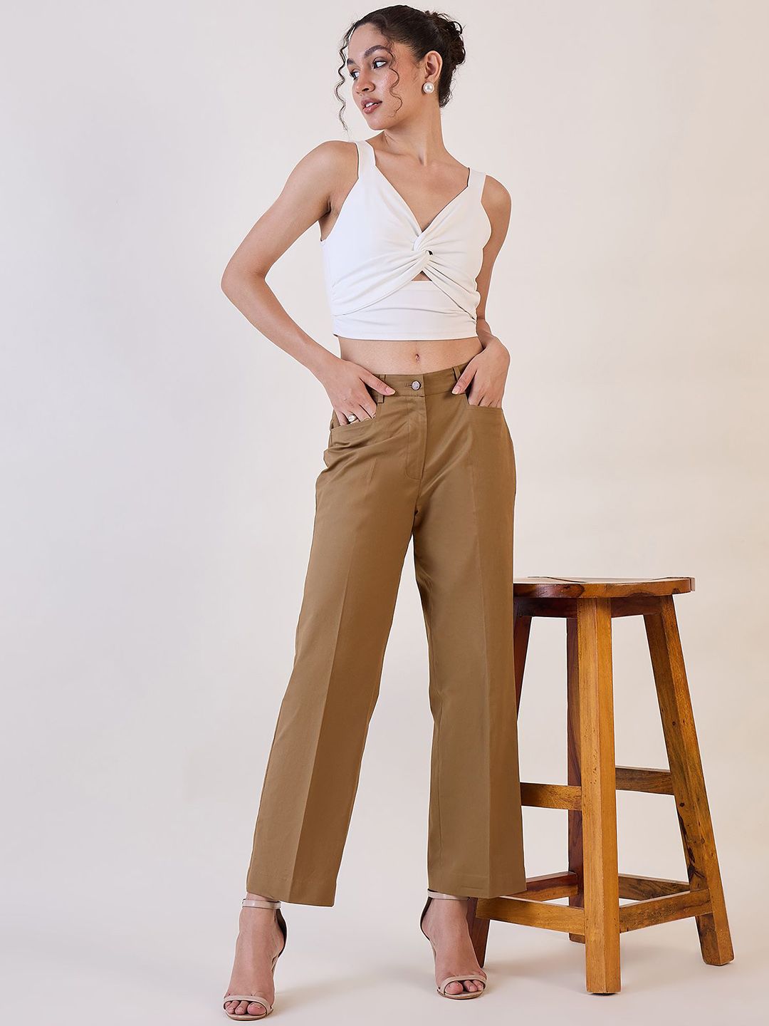 Women Relaxed Straight Fit High-Rise Trousers