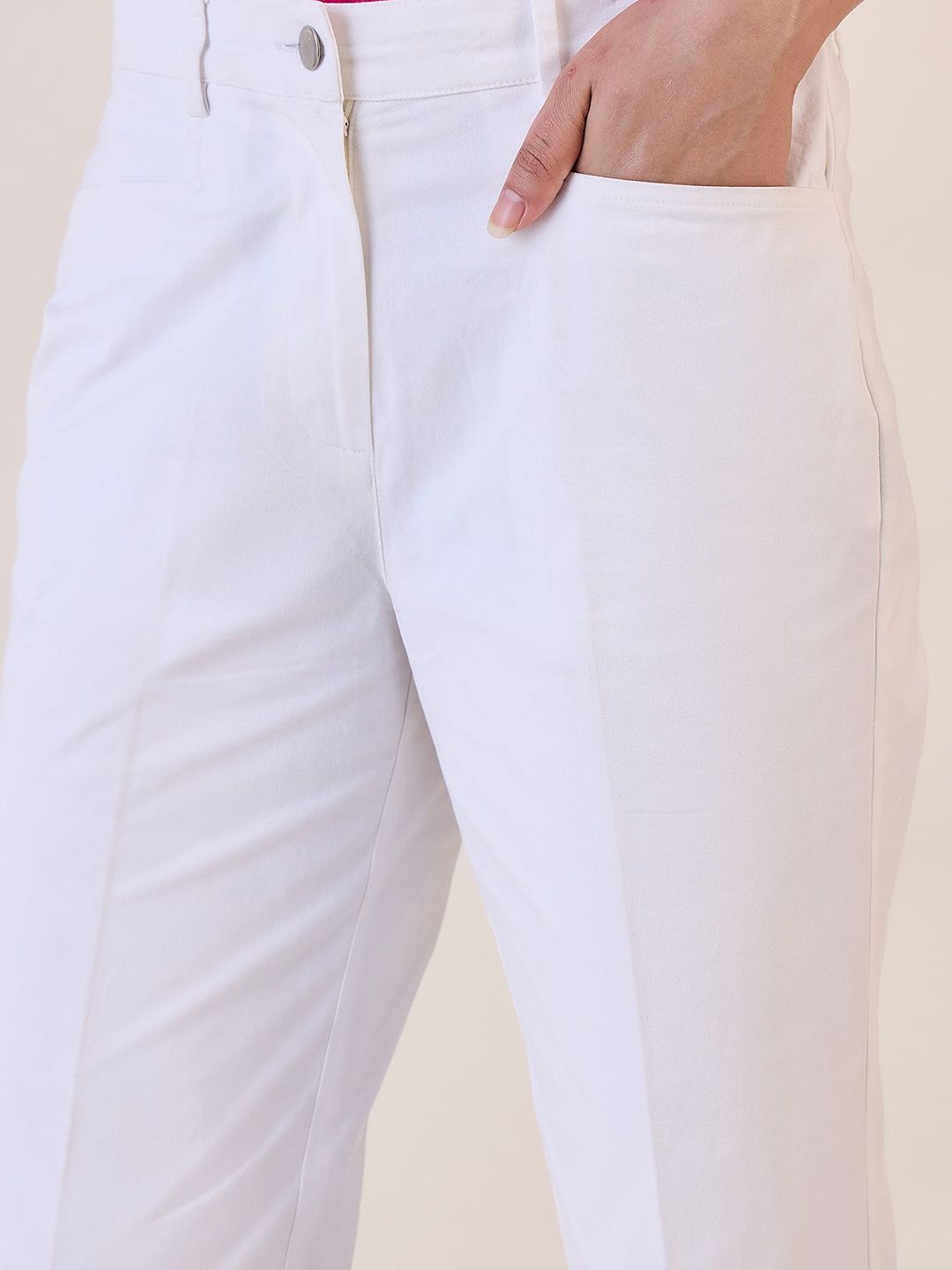 Women Mid-Rise Straight Fit Chinos
