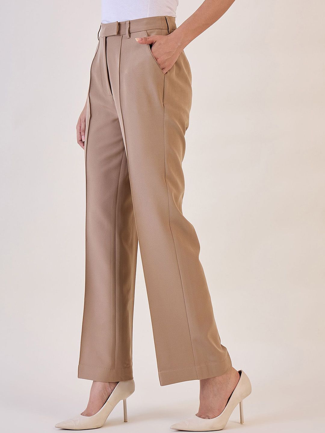 Women Mid-Rise Relaxed Straight Fit Trousers