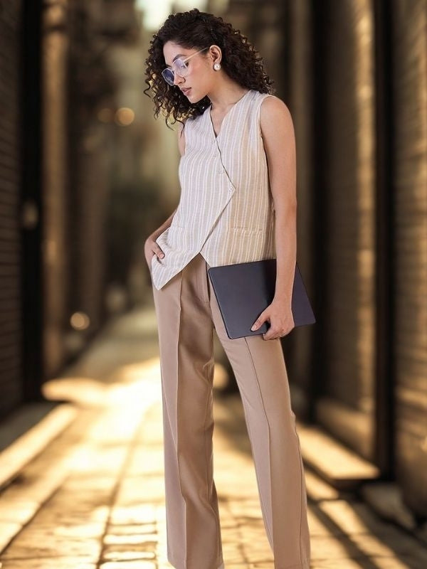 Women Mid-Rise Relaxed Straight Fit Trousers