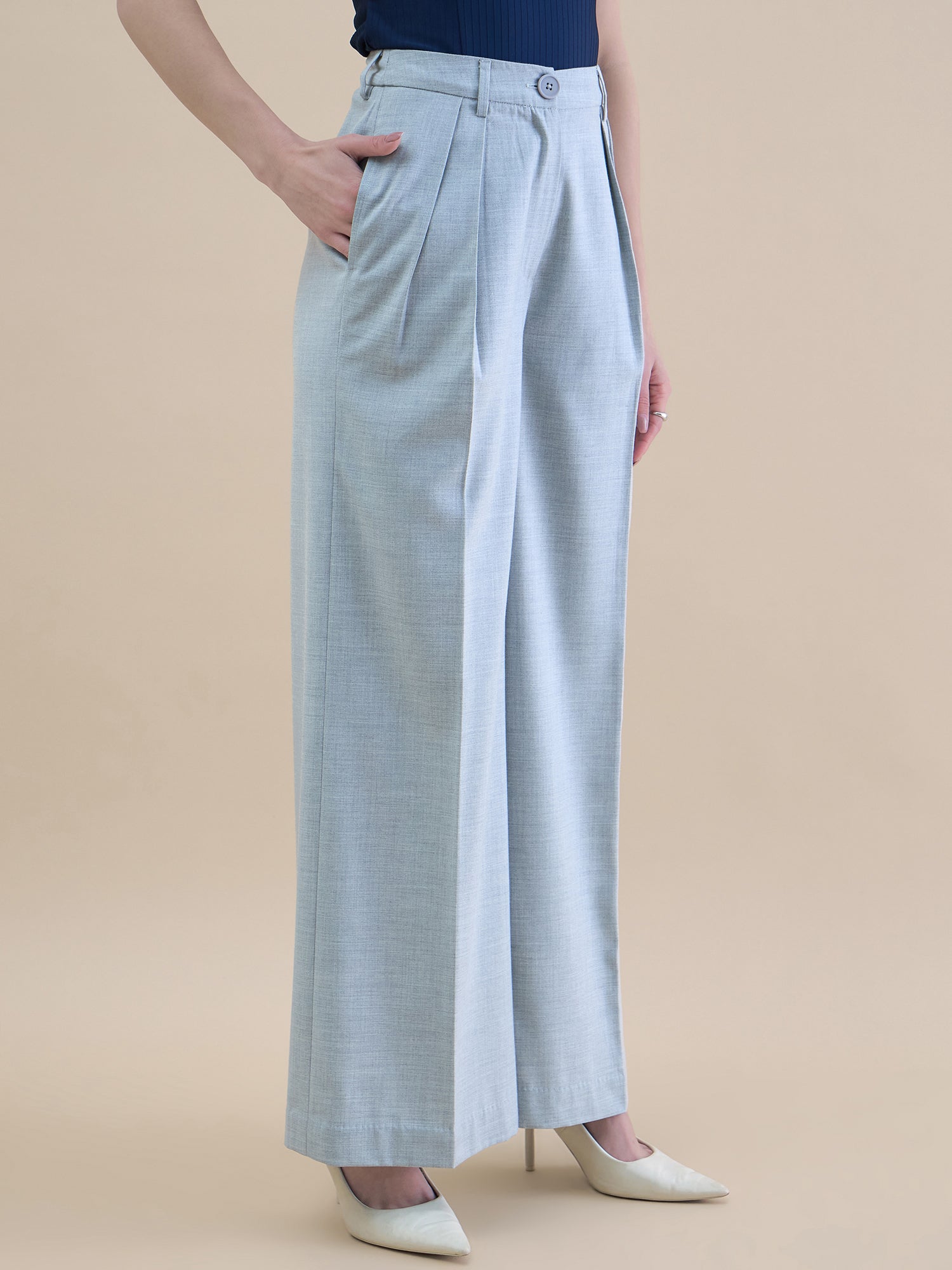 Women Textured Comfort Loose Fit High-Rise Easy Wash Pleated Trousers