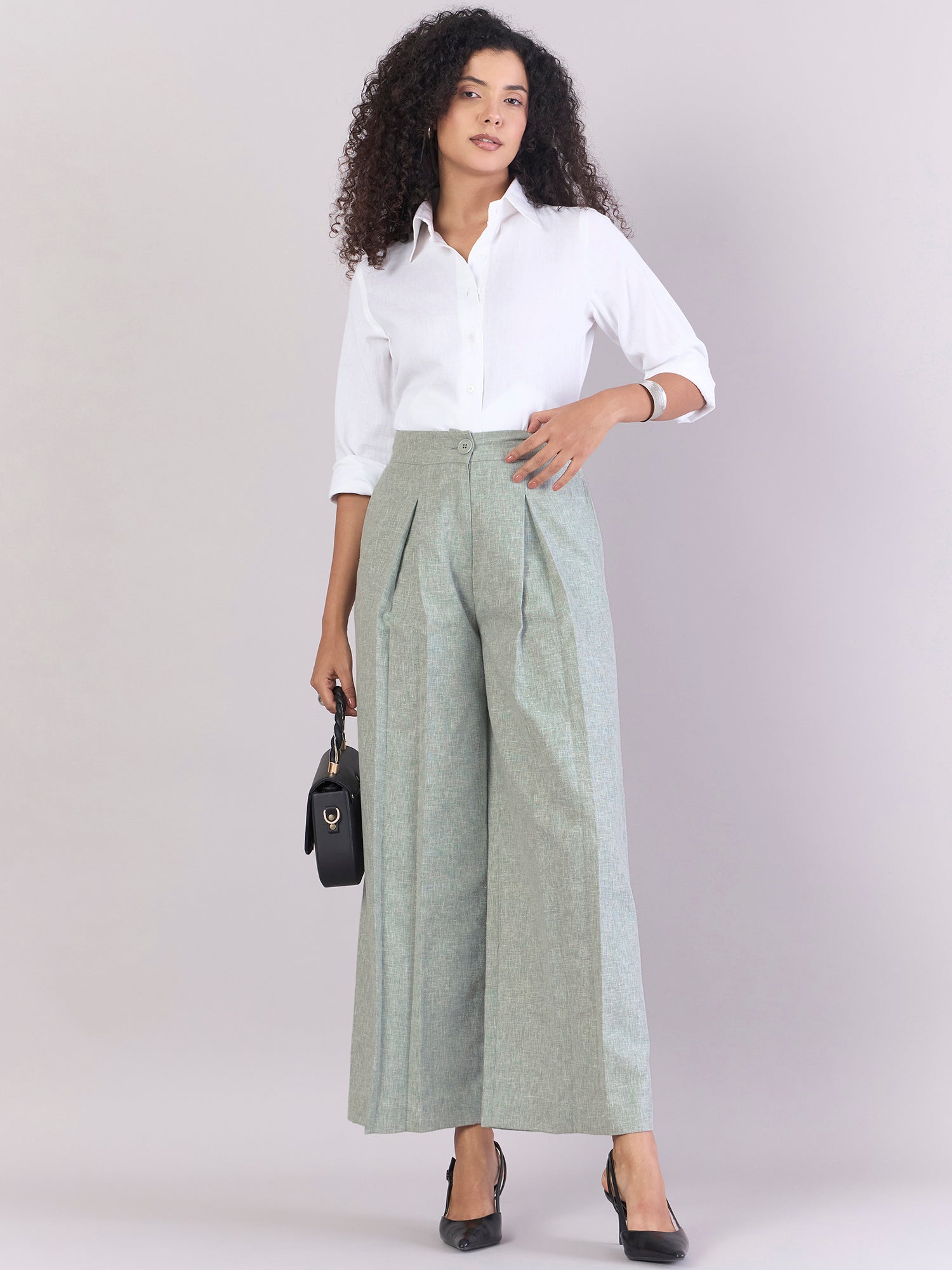 Women High-Waist Inverted Pleat Detail Soft Textured Trouser