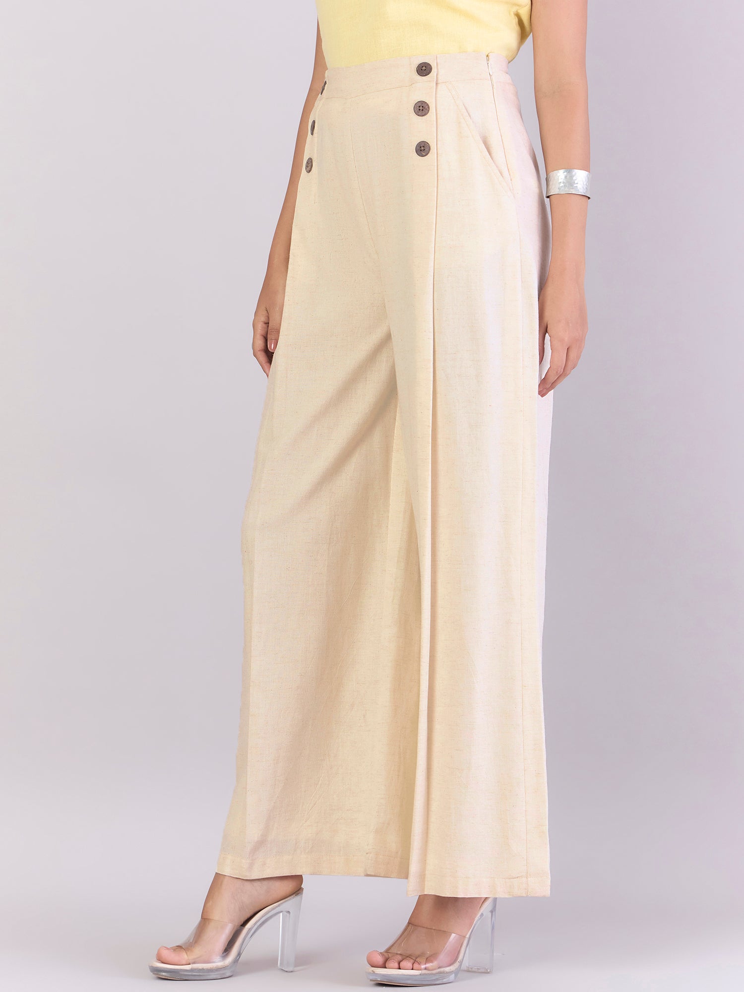 Women Textured Comfort Loose Fit High-Rise Easy Wash Pleated Wide Leg Trousers