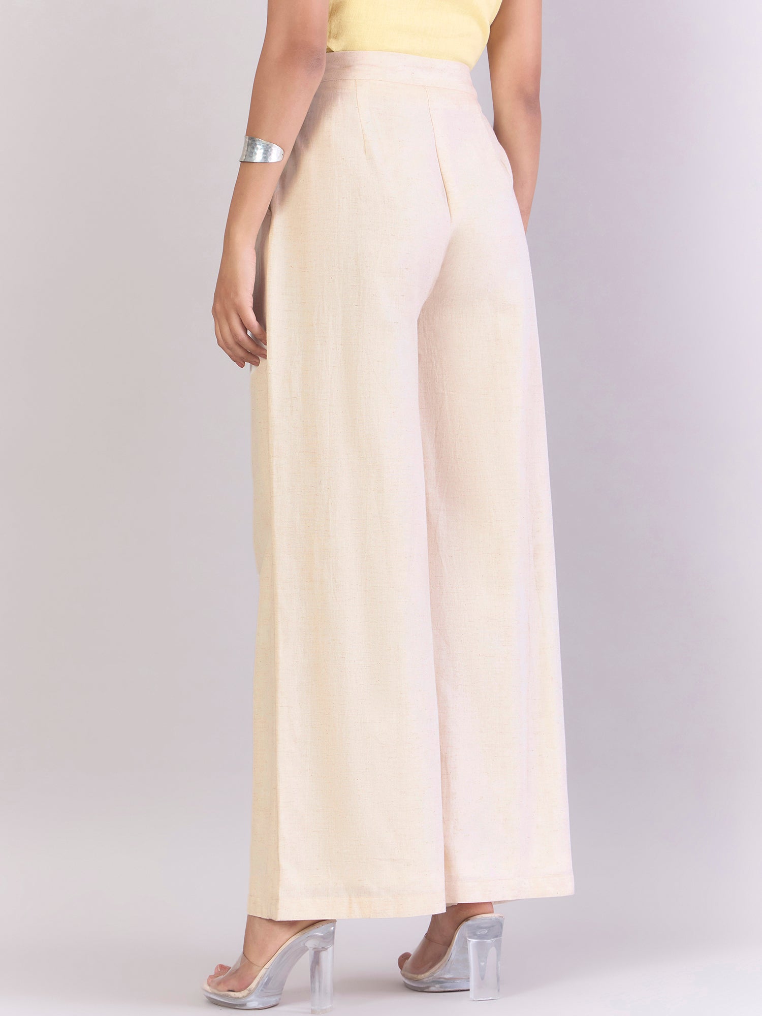 Women Textured Comfort Loose Fit High-Rise Easy Wash Pleated Wide Leg Trousers