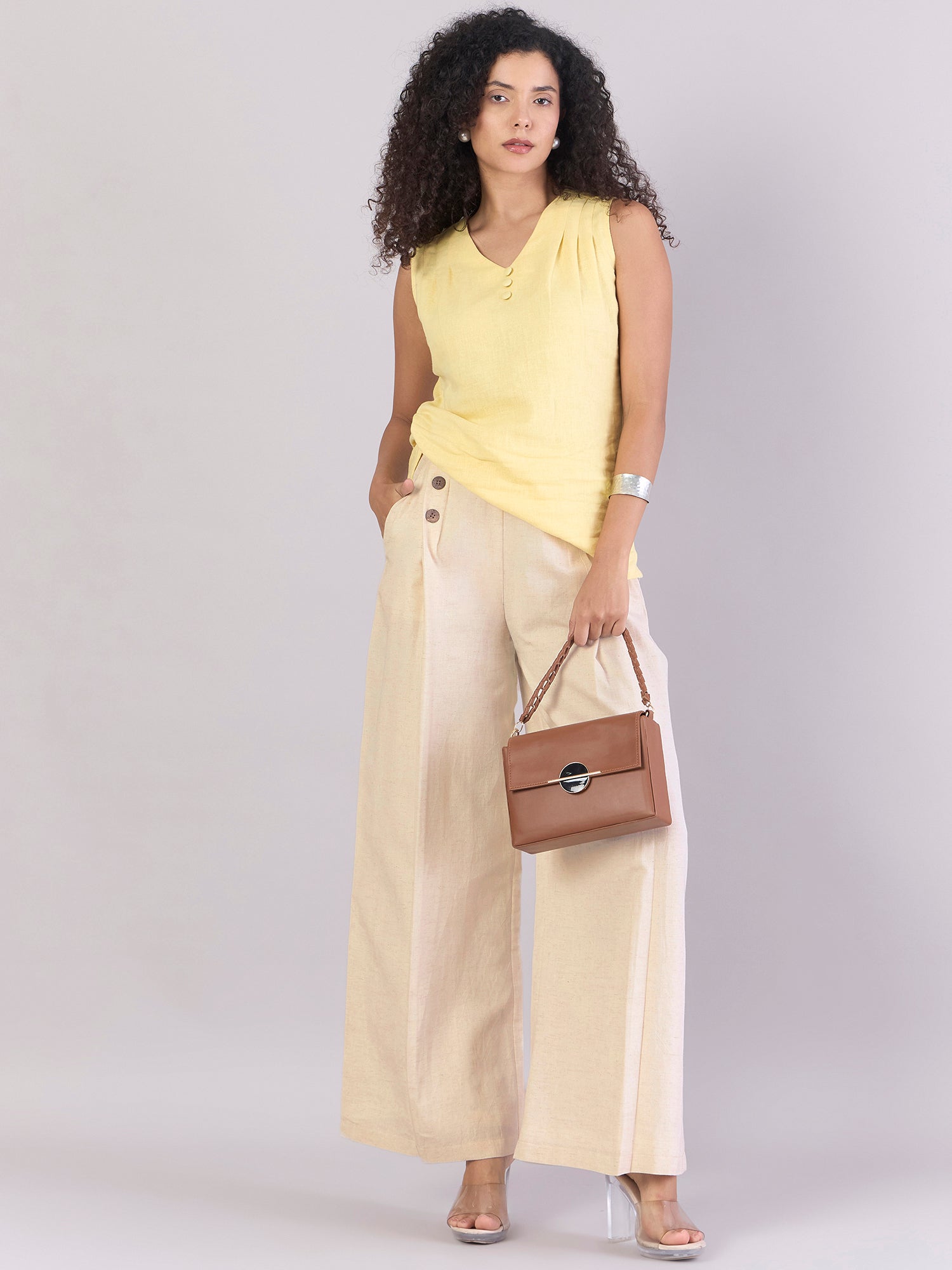 Women Textured Comfort Loose Fit High-Rise Easy Wash Pleated Wide Leg Trousers