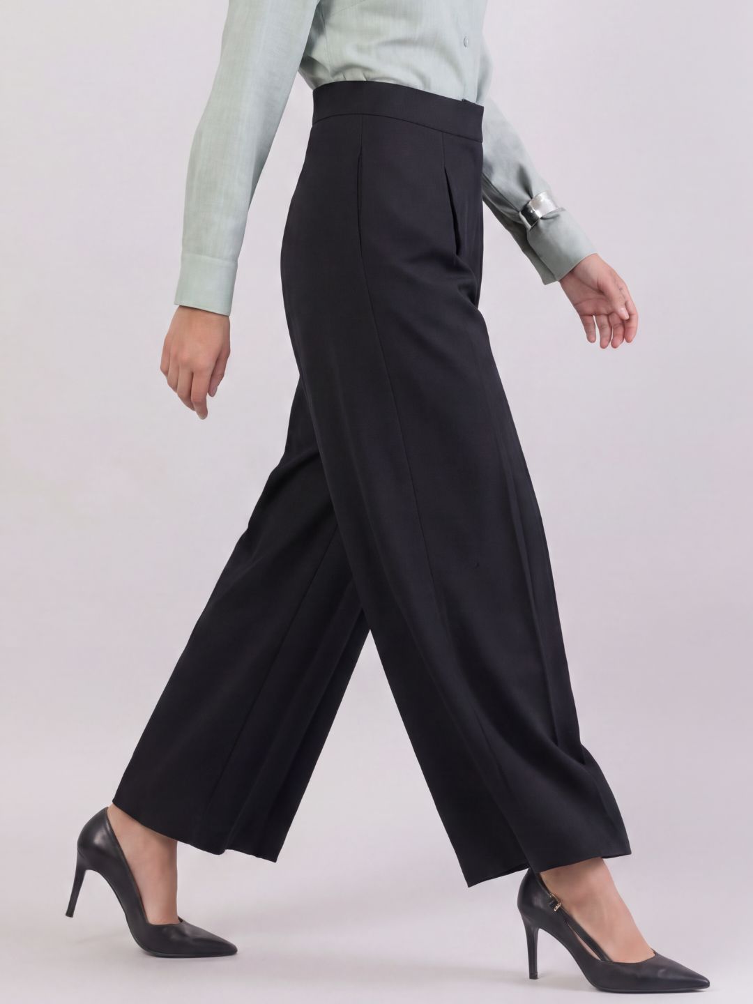 Women Black High-Rise Pleated Trousers
