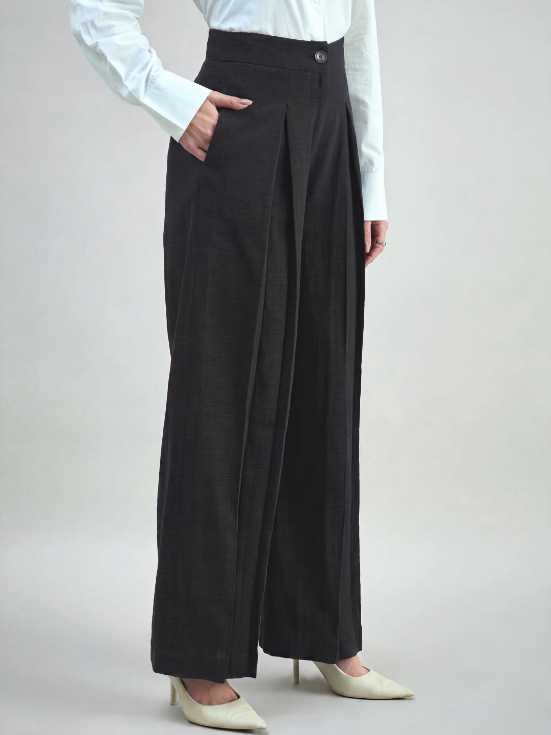 Women Black High-Rise Pleated Trousers