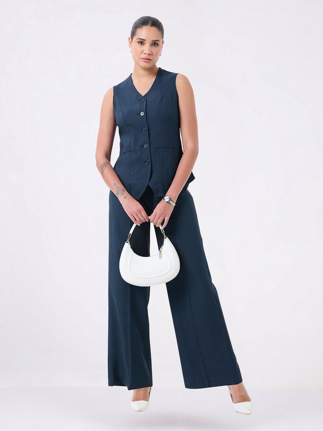 Women Navy Blue Stretch High Rise Pleated Trouser