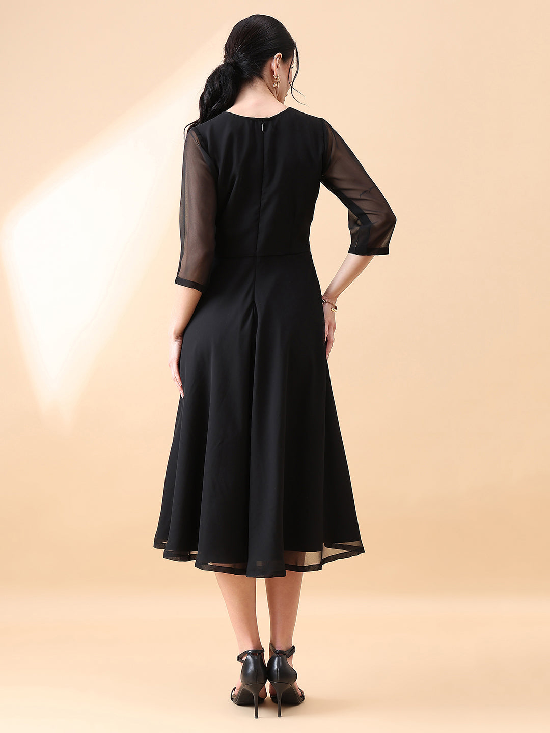 A line Flared Dress - Black