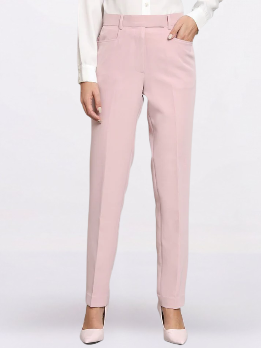 Women Relaxed Regular Fit Mid-Rise Cigarette Trousers