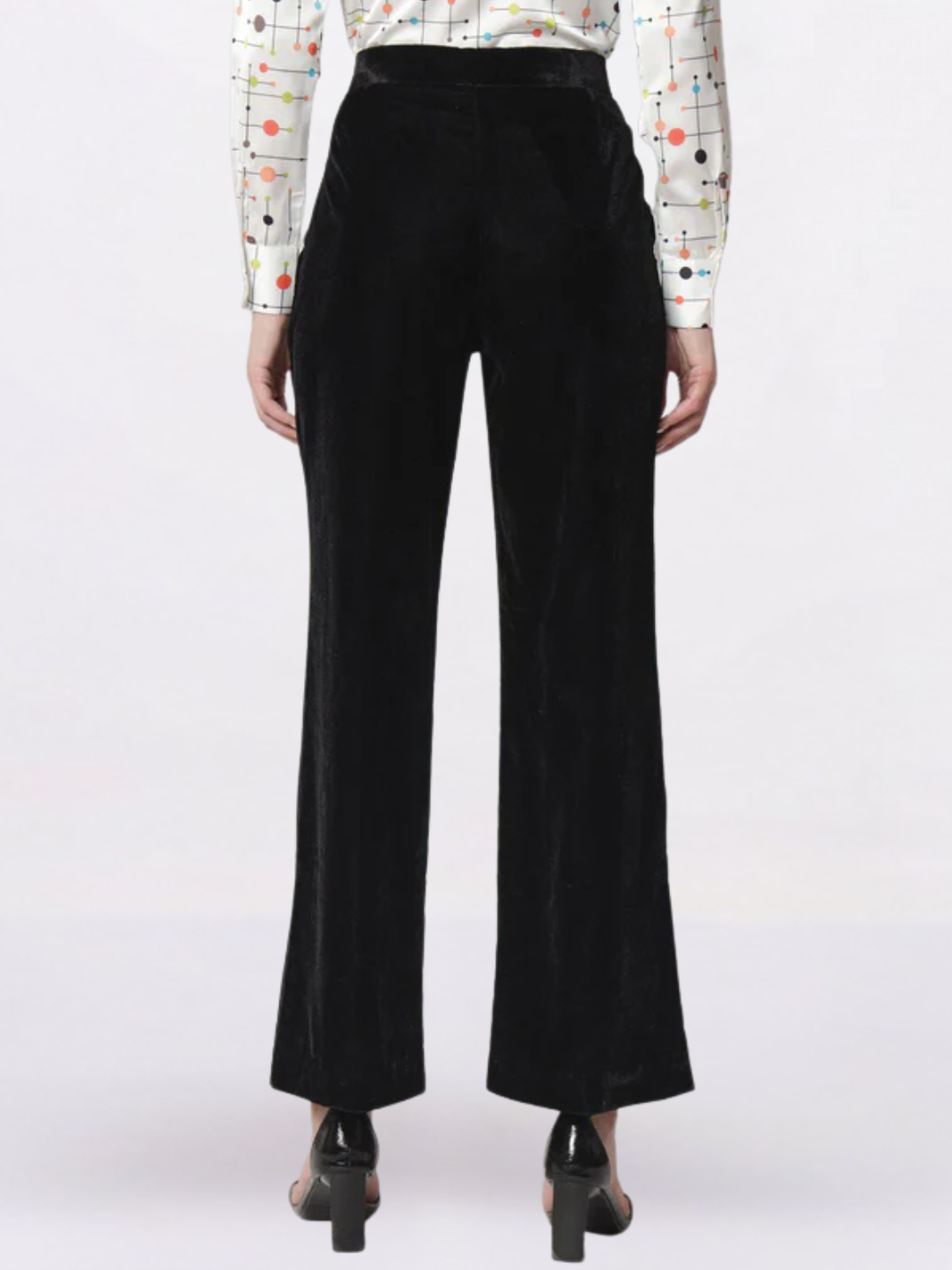 Women Tailored Relaxed Fit Mid Rise Flat Front Parallel Trousers