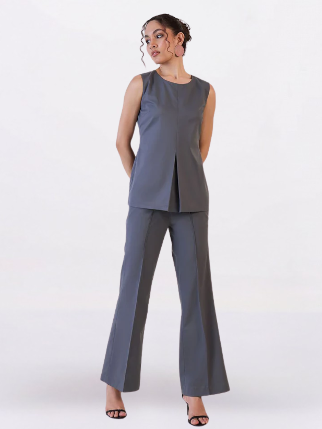 Women Round Neck Top With Straight Trousers