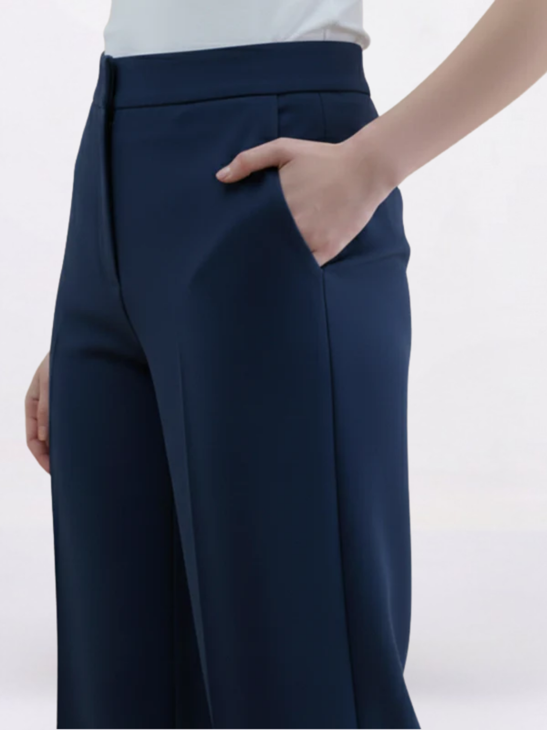 Women Navy Blue Straight Fit Trouser