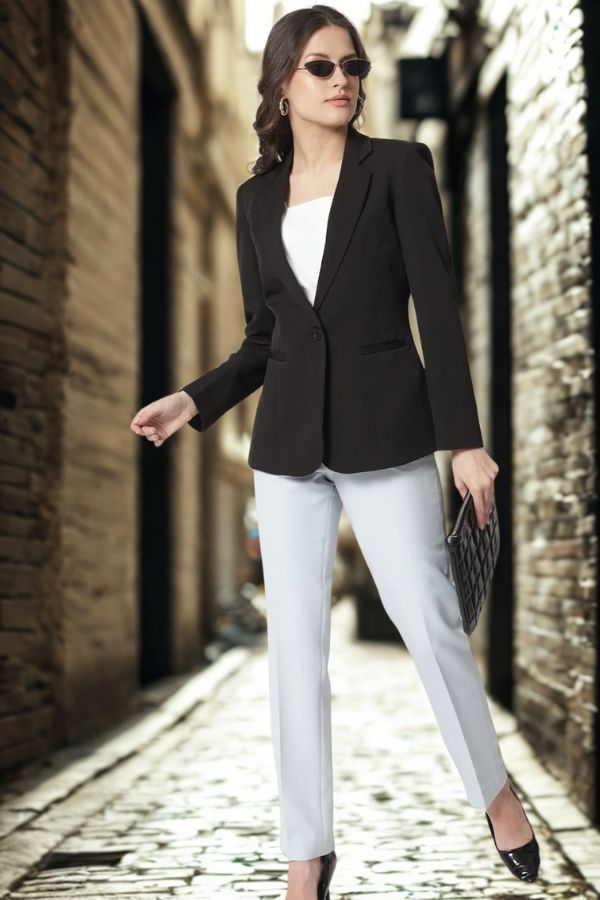 Women Notched Lapel Slim-Fit Single Breasted Blazer