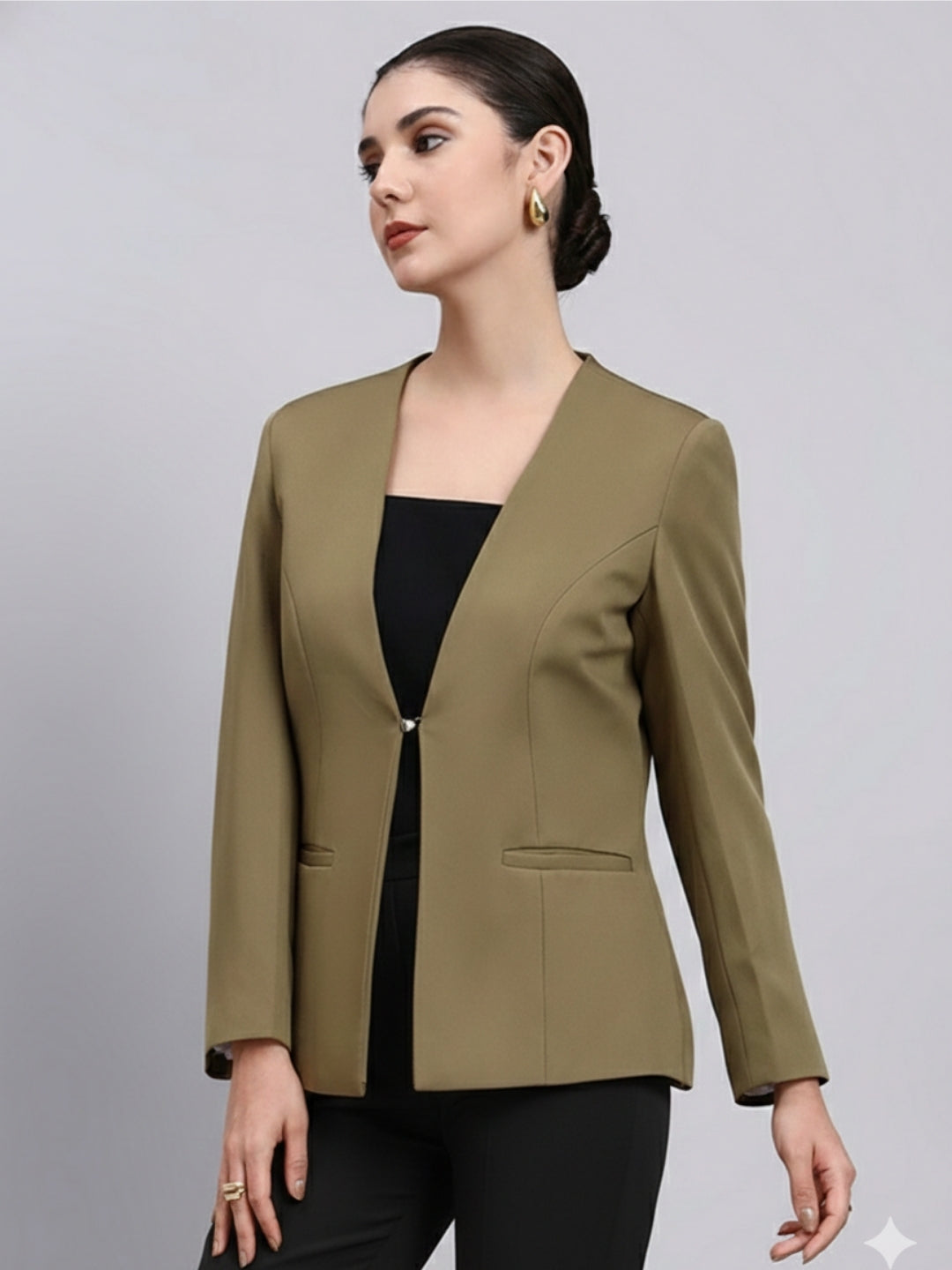 Women Green Lapel Less Blazer