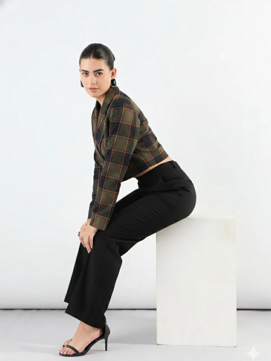 Women Green Checkered Warm Crop Blazer