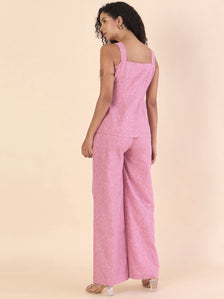 Women V-Neckline vest with straight-fit Bleached Mauve textured co-ords set