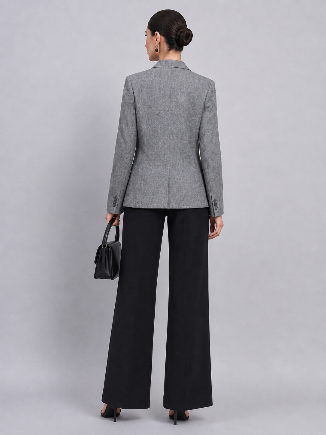 Women Grey Blazer-Set with Black Contrast Pants